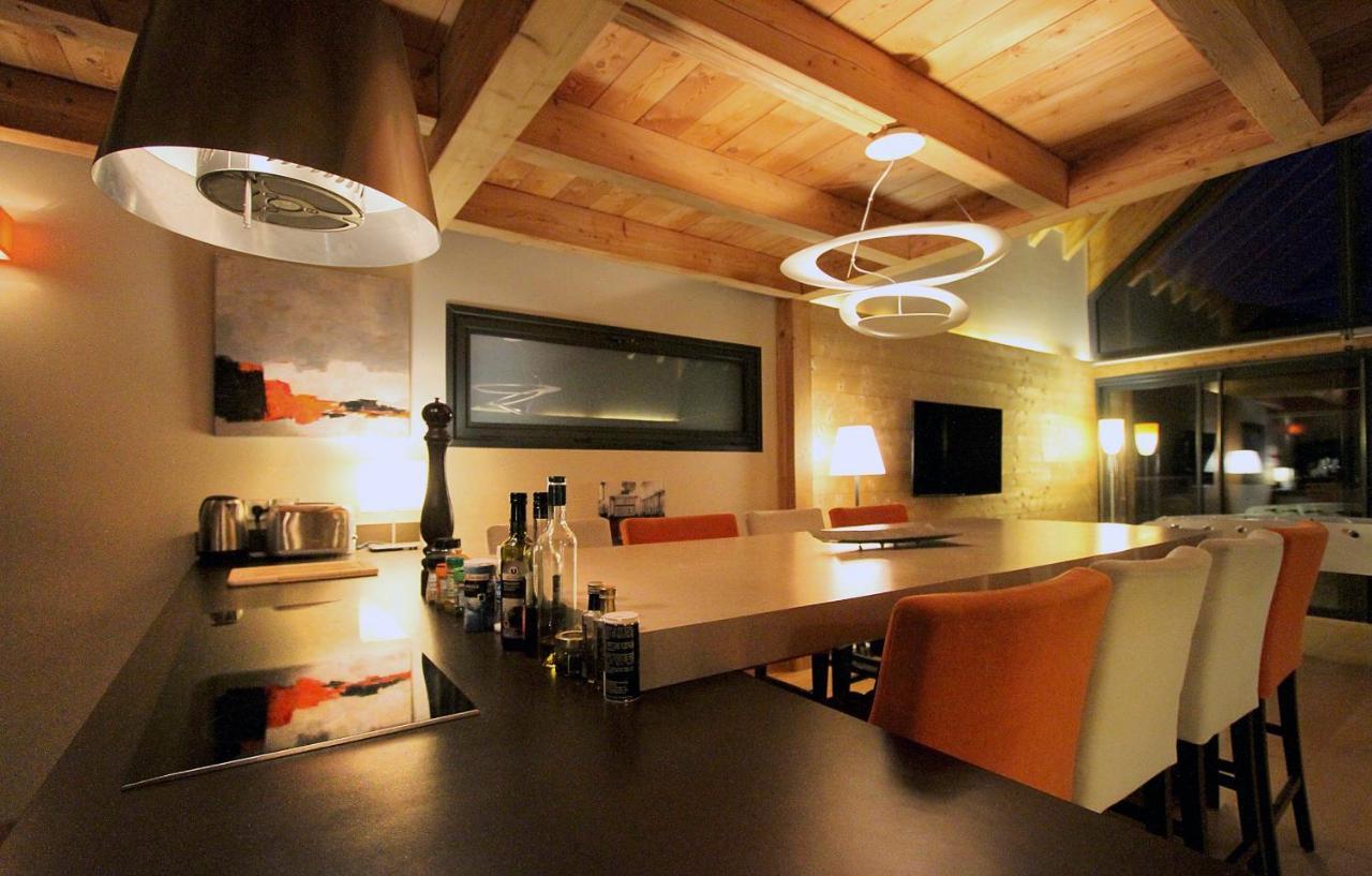 Chalet Sno Lodge Λε Ντεζ Αλπ Εξωτερικό φωτογραφία